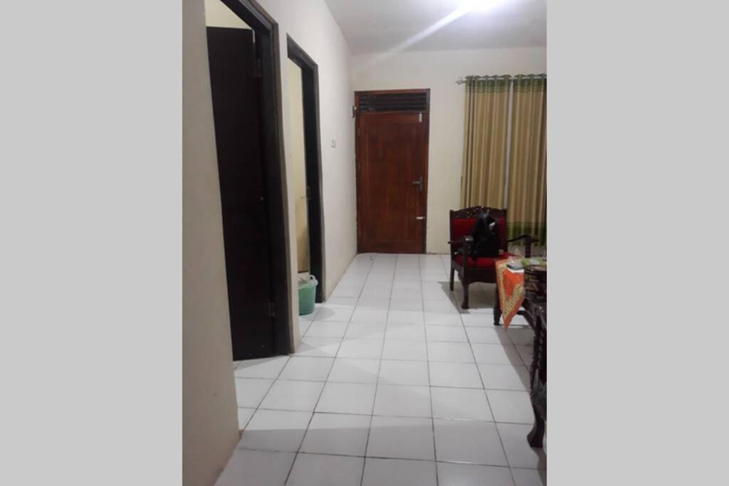 Anindya House *