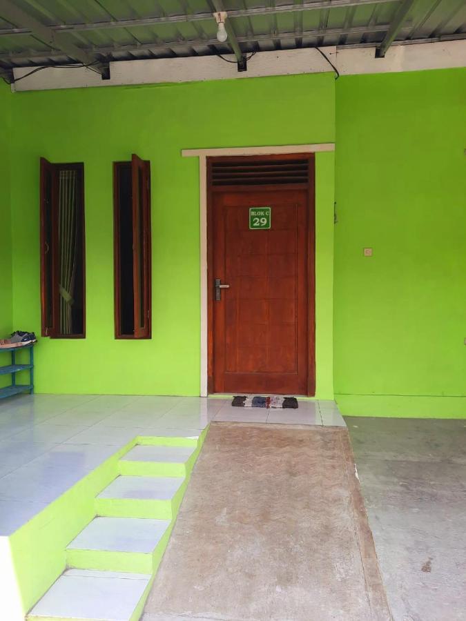 Anindya House